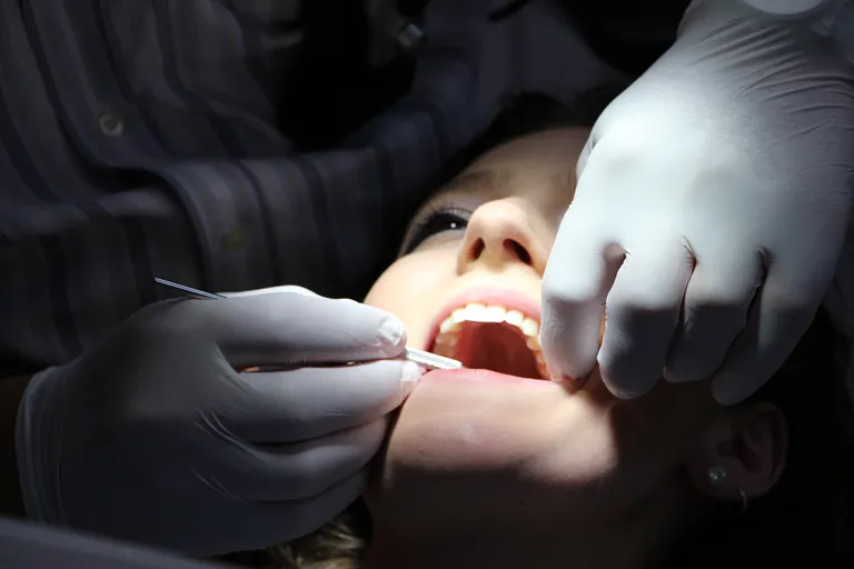 Cómo detectar a tiempo un cáncer oral